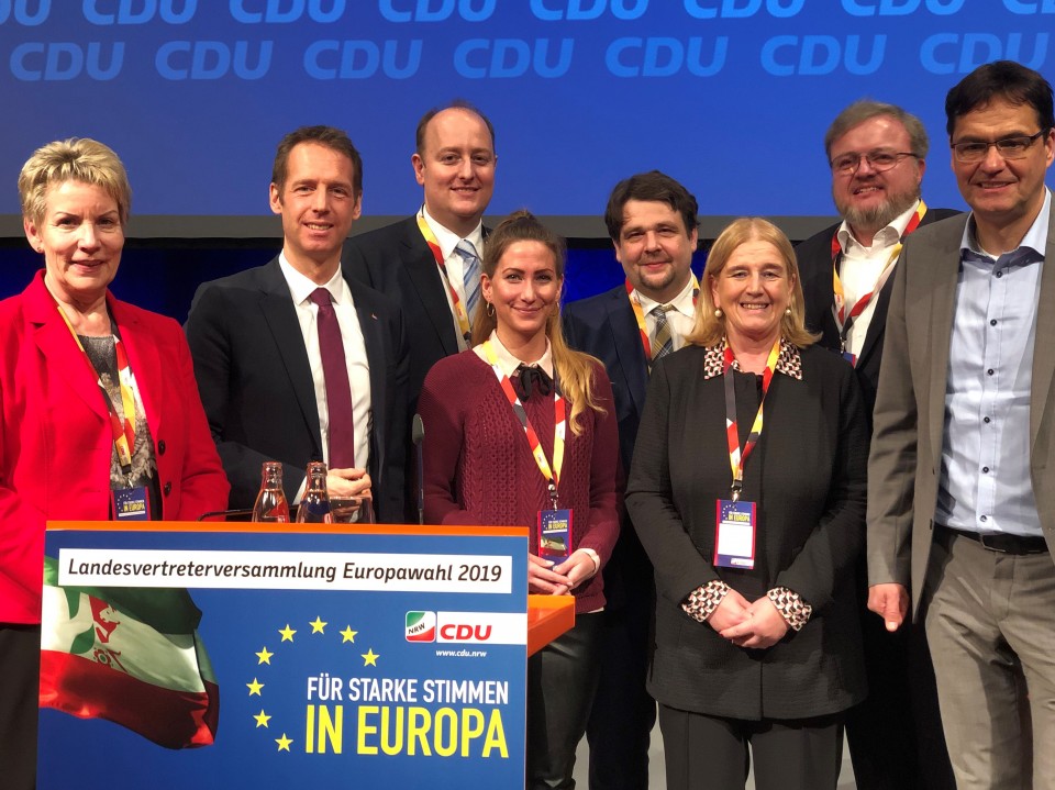 v.l.n.r.: Christiane Moos, Ulrich Beul, Matthias Hauer, Nora von der Gathen, Dennis Radtke, Astrid Timmermann-Fechter, Thomas Mehlkopf-Cao, Dr. Peter Liese