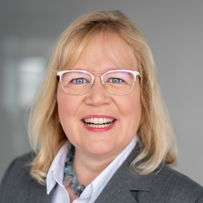  Martina Schrmann